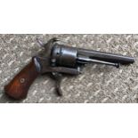 Revolver, pinfire, 6 shot chamber. 8.5cm barrel length, ramrod, folding trigger, wooden grip,