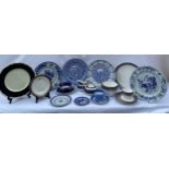 A collection of blue and white 20thC Spode, various patterns to include 'Blue Bowpot' plate, 2 x