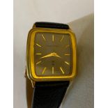 18ct gold Mappin & Webb Gentleman's Wrist Watch with baton markers to face.Condition