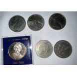 Coins to include 3 x Queen Mother Aug 4th 1980 Crowns, Queen Mother 1900-2000 Crown, Elizabeth &