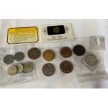 A collection of coins to include 2005 £5 Trafalgar coin, Queen Elizabeth 1900-2002 £5, 1935 George V
