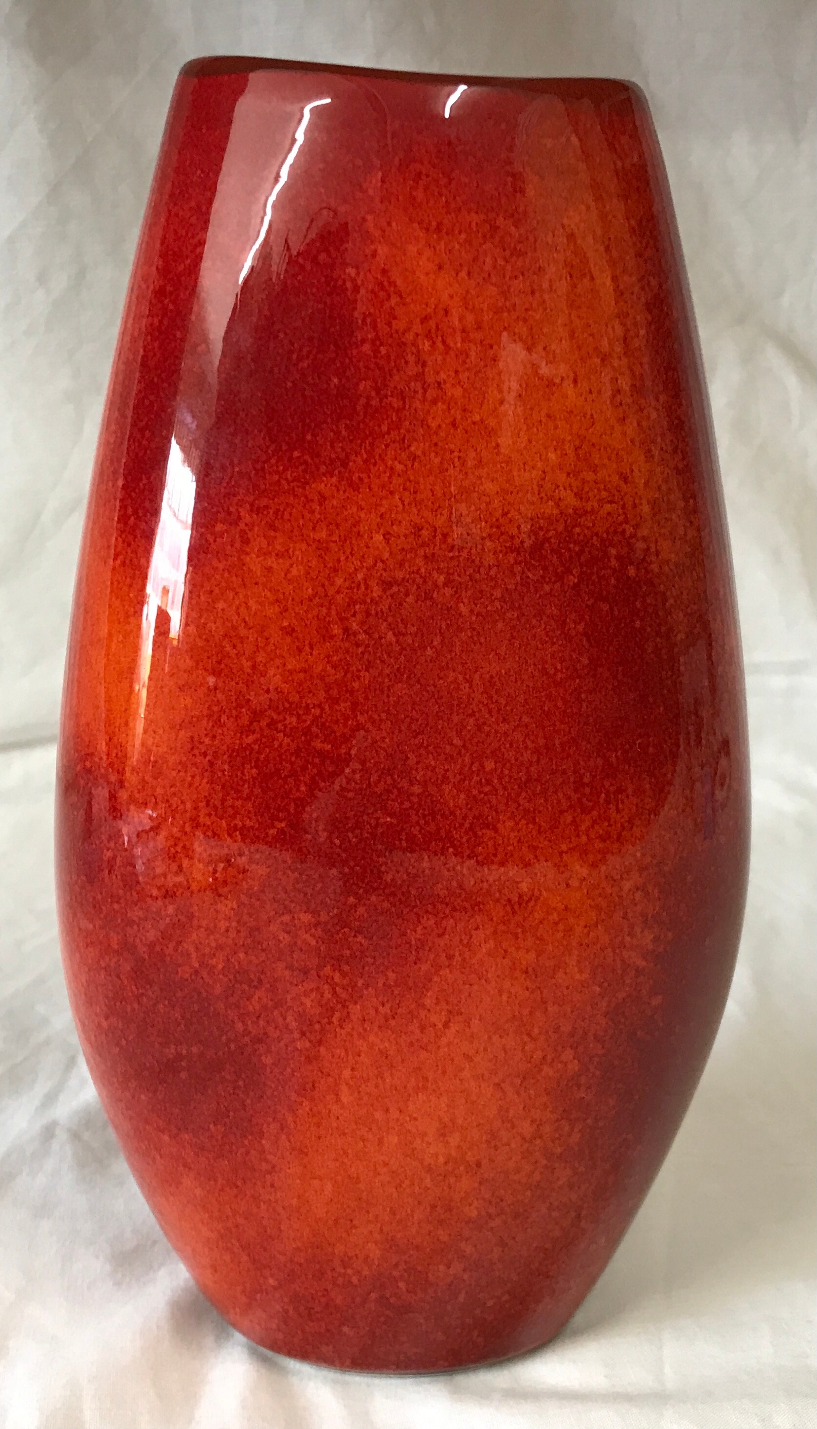 A Poole Pottery vase with Bee decoration to front on a red and orange glazed background. 25cms h. - Image 4 of 6