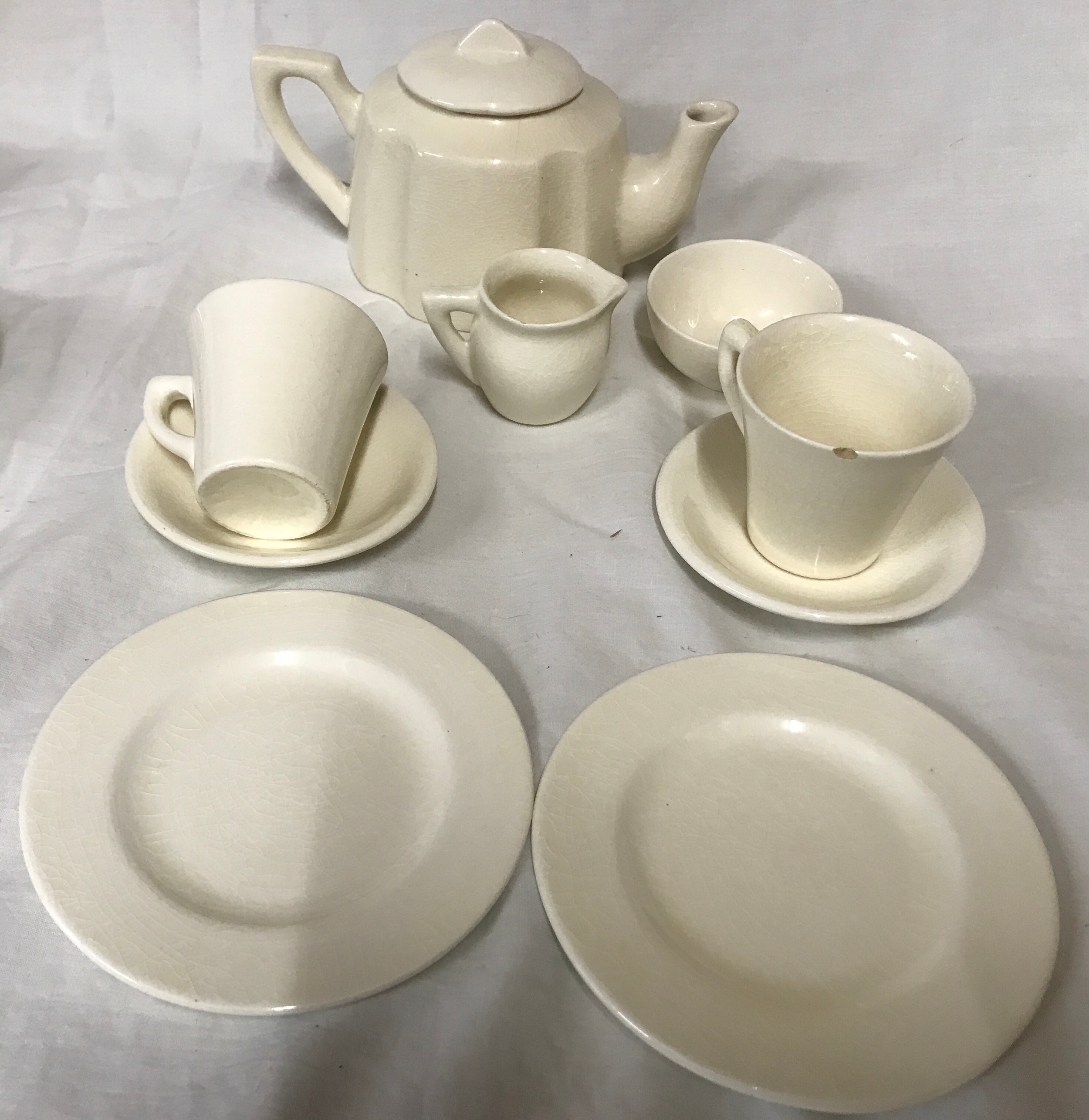 Two children's tea sets, one brown and gilt rimmed 18 pieces and one white pottery 9 pieces tea - Image 2 of 3