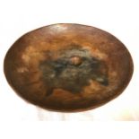 A Robert Thompson of Kilburn Mouseman fruit bowl. Large mouse to centre. 30cm d.Condition