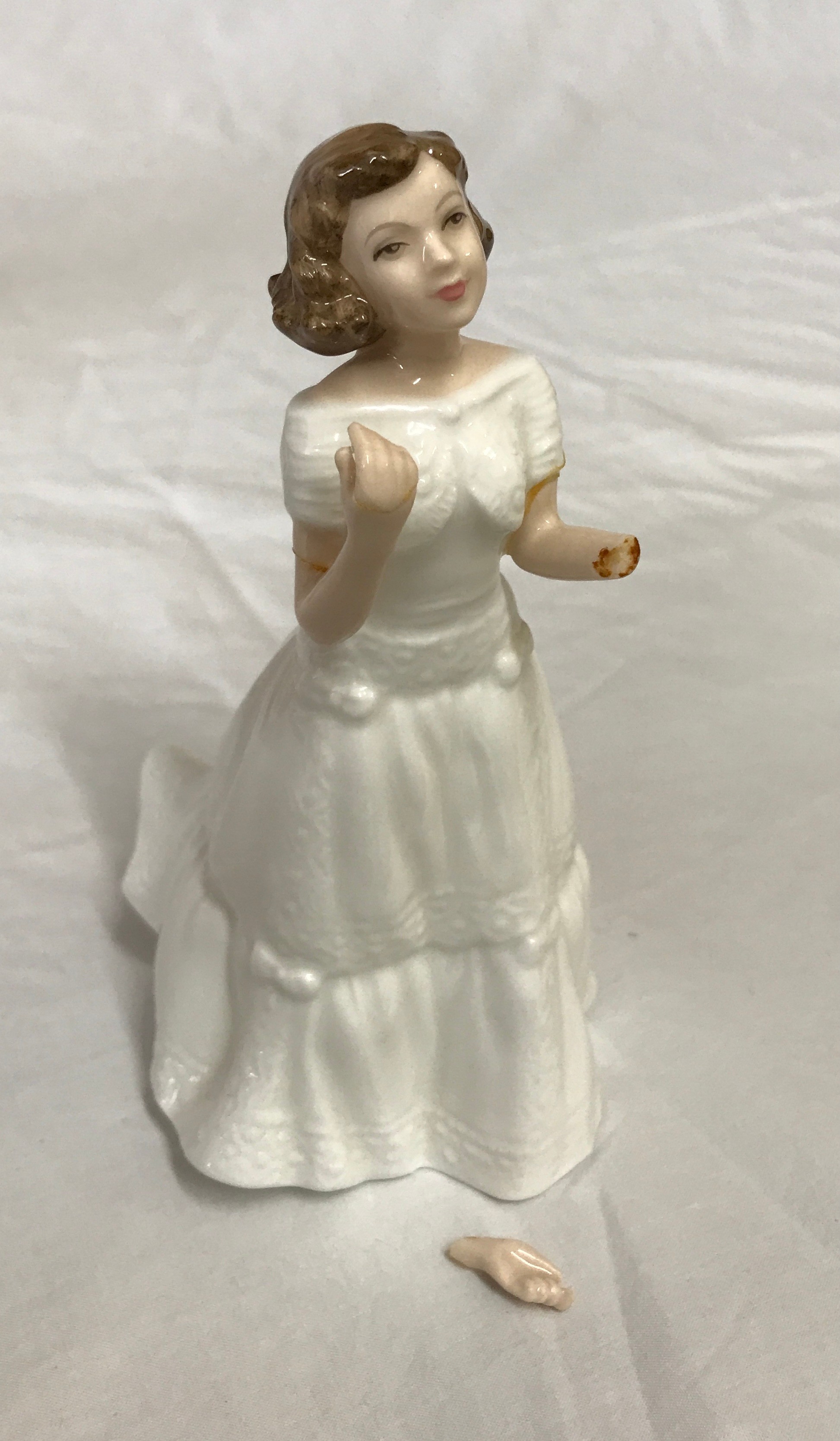 Eight Royal Doulton figurines: Melody, Harmony, Dinky Do, Rose, Christmas Morn, Joy x 2 and Welcome. - Image 5 of 5