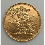 An Elizabeth II full gold sovereign 1976.
