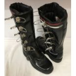 Pair of Goldtop biker boots TROPHY82/UL size 7Condition ReportFairly good condition, wear to top