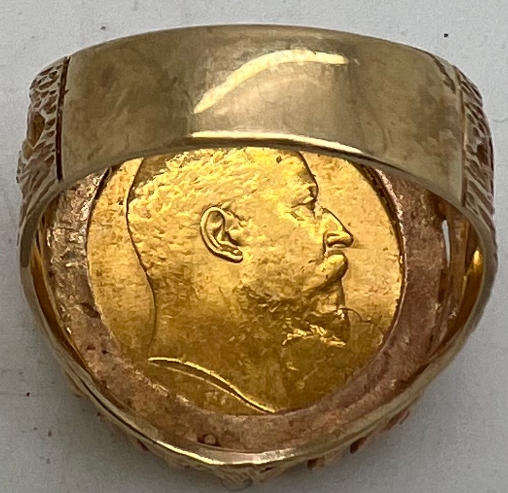 A 1907 half sovereign mounted in 9ct gold to form a ring. Size O. - Image 2 of 3