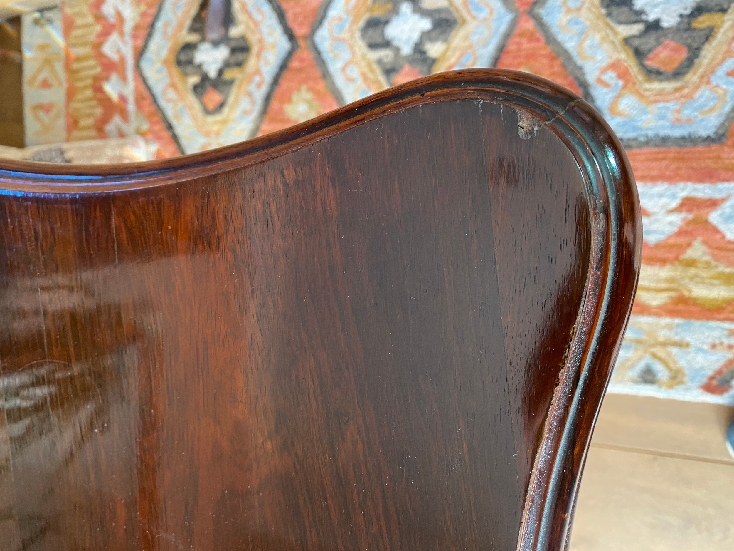 A 19thC rosewood card table on cabriole legs and baize lining. - Image 6 of 6