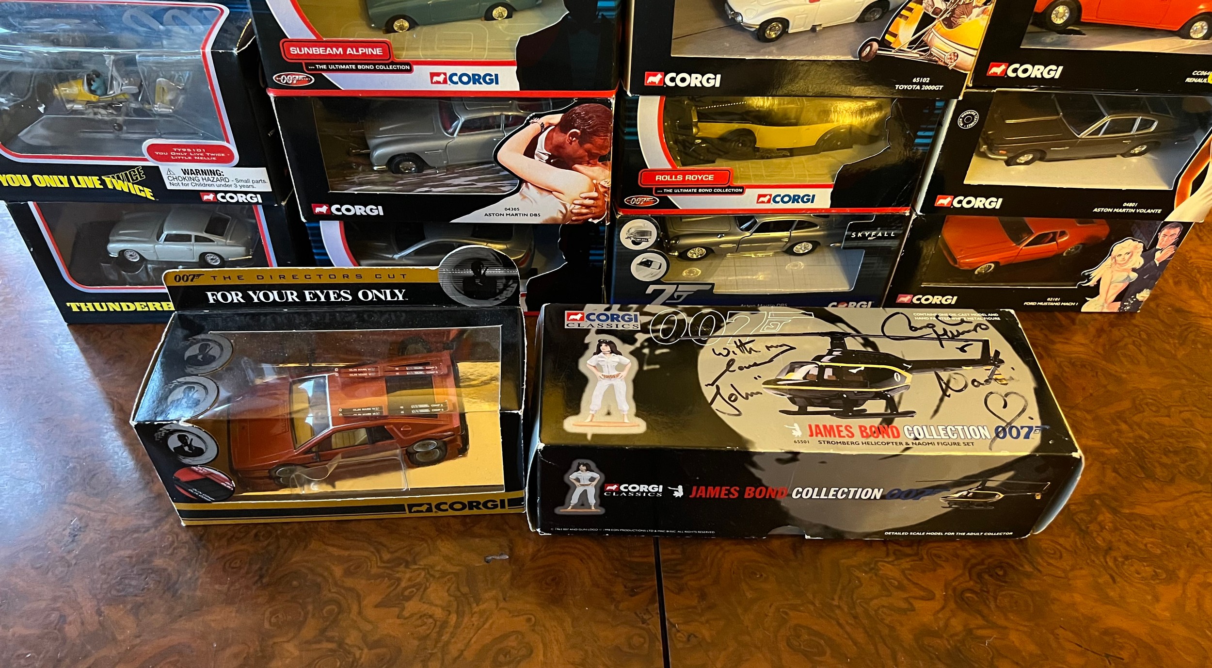 James Bond Corgi models to include Lotus Espirit CC04704, CC06401, 04801, 65102, TY95301, TY02501, - Image 9 of 9