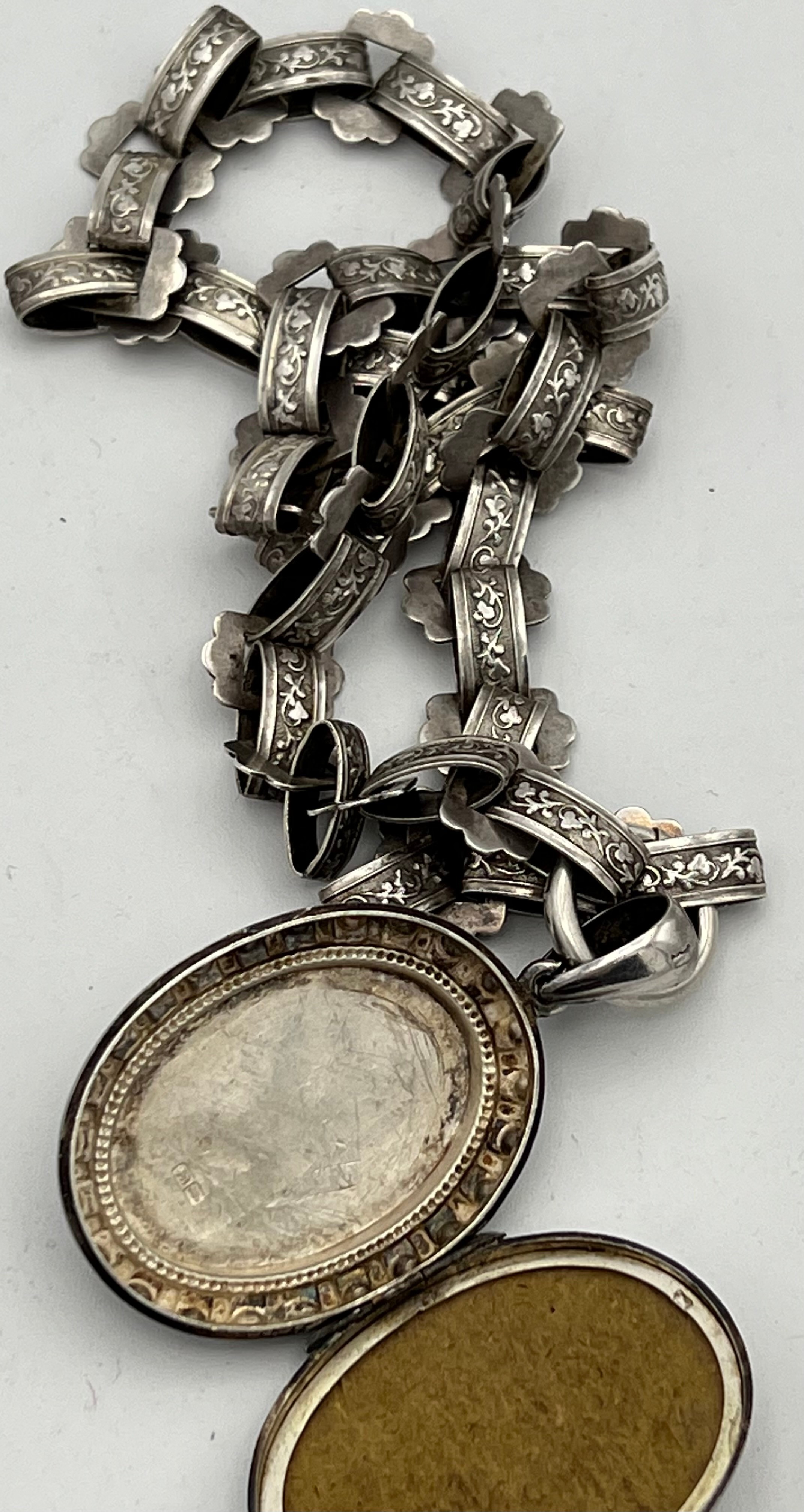 Victorian silver locket on white metal chain. Birmingham 1883. Maker Adie and Lovekin. Total - Image 3 of 3
