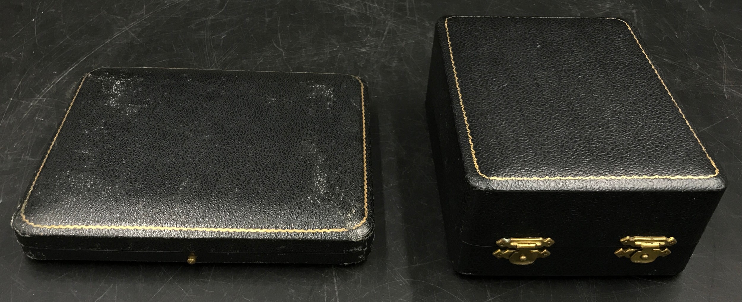 Hallmarked silver to include 2 x machine turned cigarette cases, Birmingham 1914 Clark & Sewell