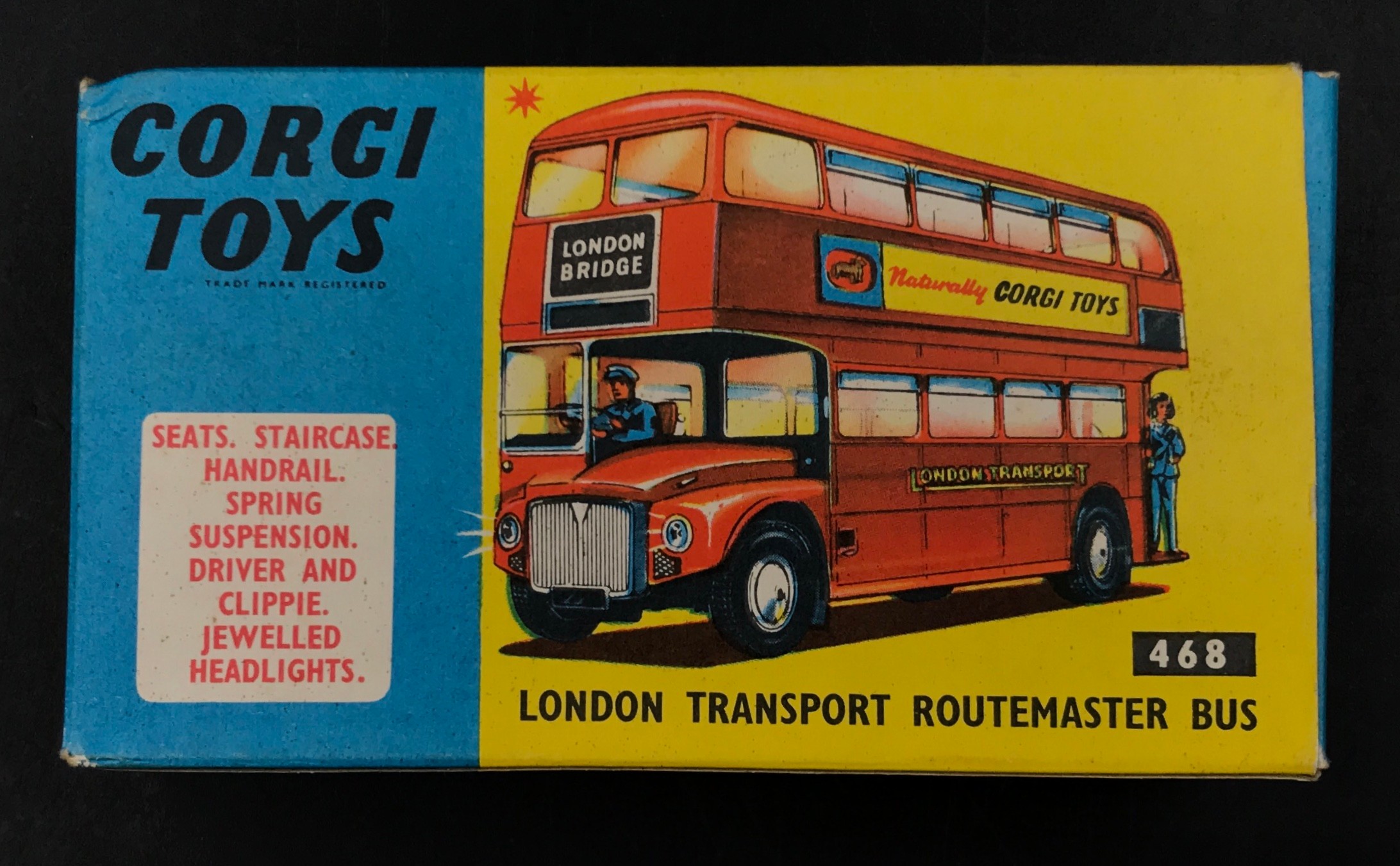 Corgi Toys- No. 468 red London Transport Routemaster bus with Outspan advertising in original box. - Image 3 of 7