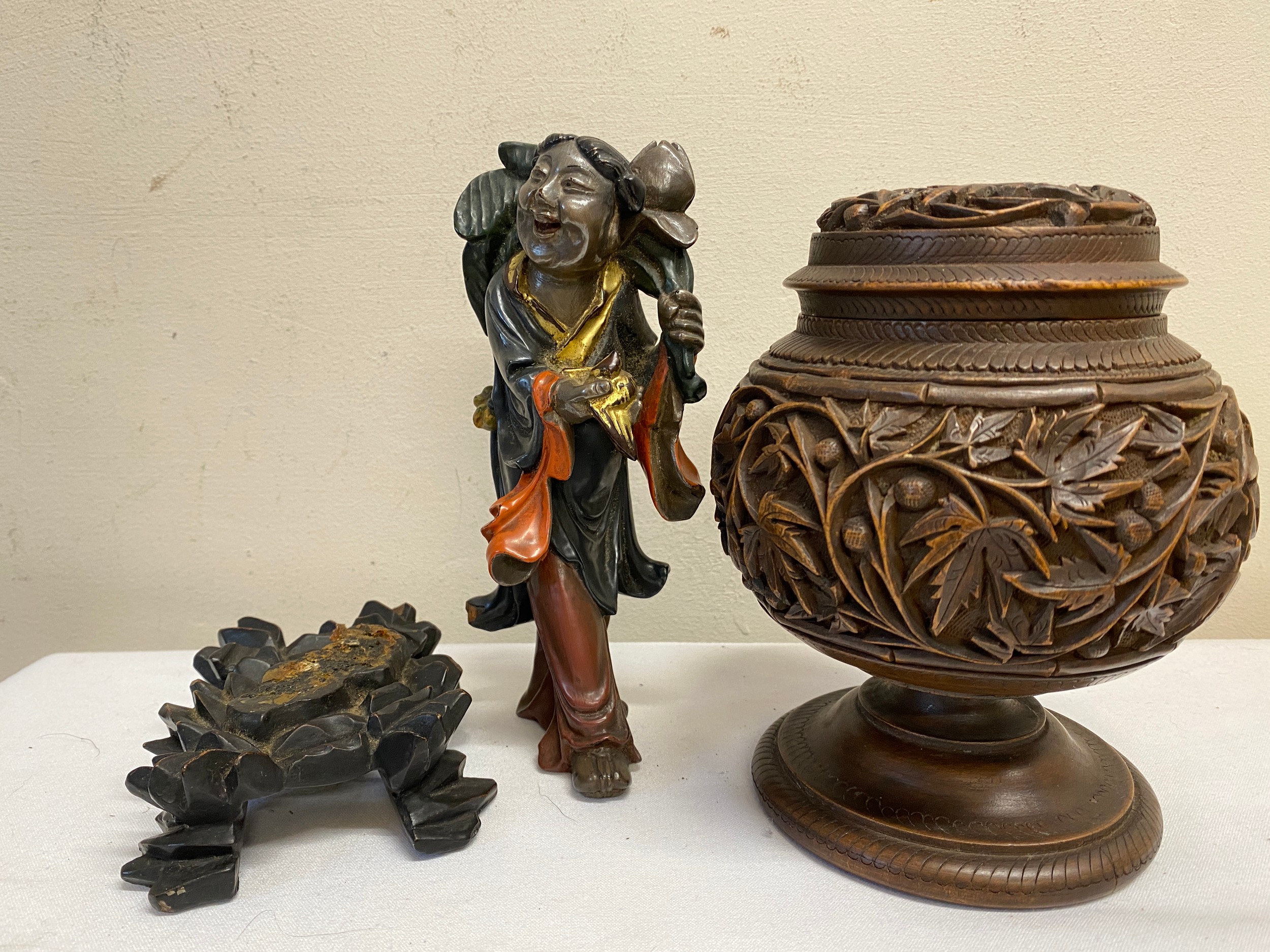 Oriental items to include a pair of brass faceted vases, hard wood stands, a carved wooden lidded - Image 2 of 4