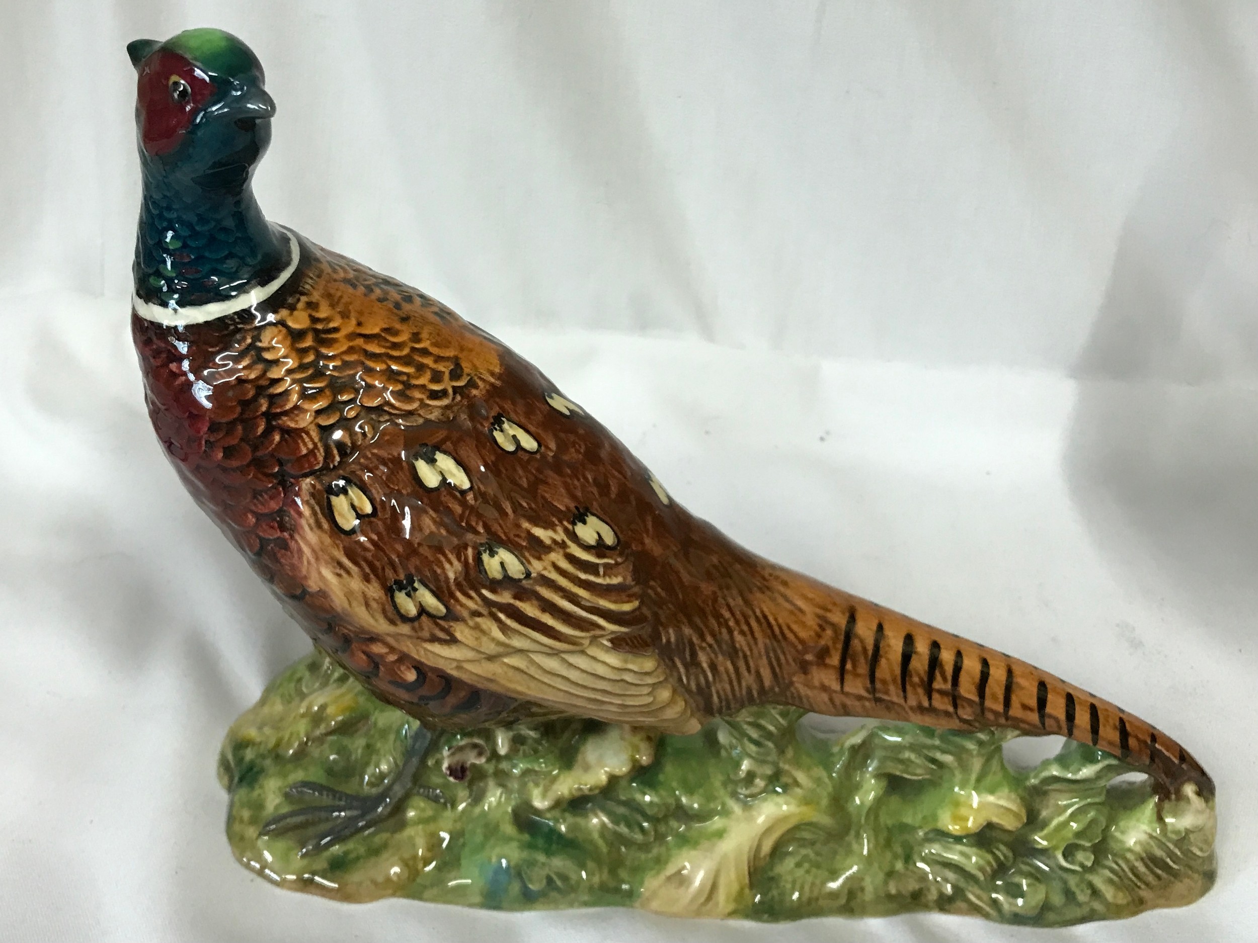 Two Border Fine Arts models Red Grouse A1279, Partridge A0660 along with a Beswick Pheasant 1225. - Image 3 of 5