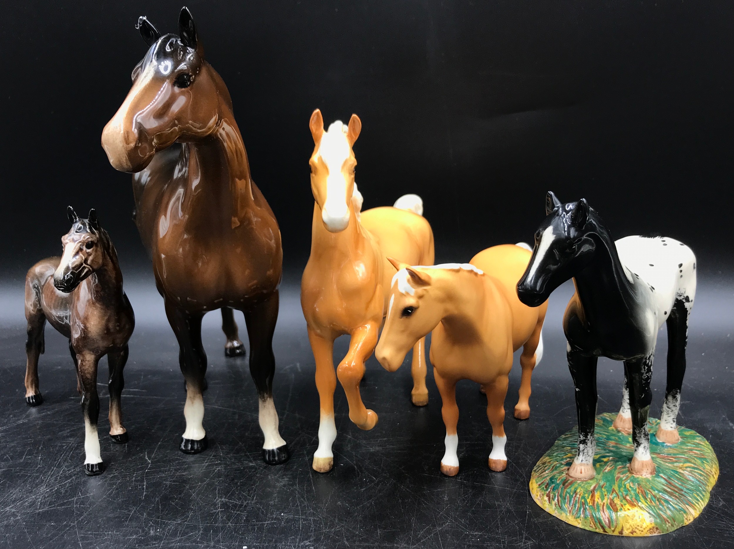 A collection of ceramic animals to include a Royal Doulton black horse, W.R. Midwinter deer faun - Image 2 of 5