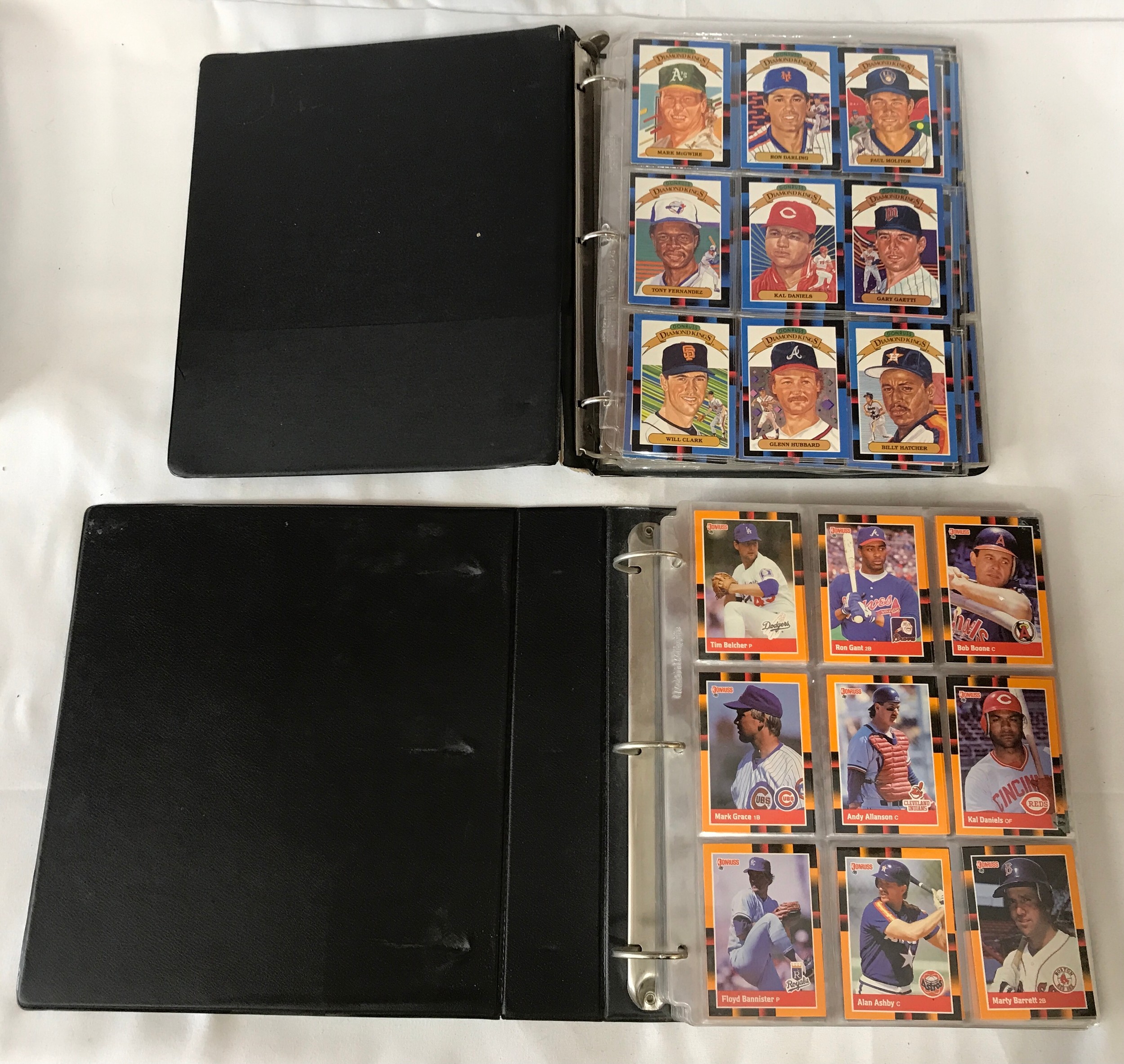 A collection of folders containing a complete set dated 1989 of Donruss baseball cards, a mix of - Image 4 of 6
