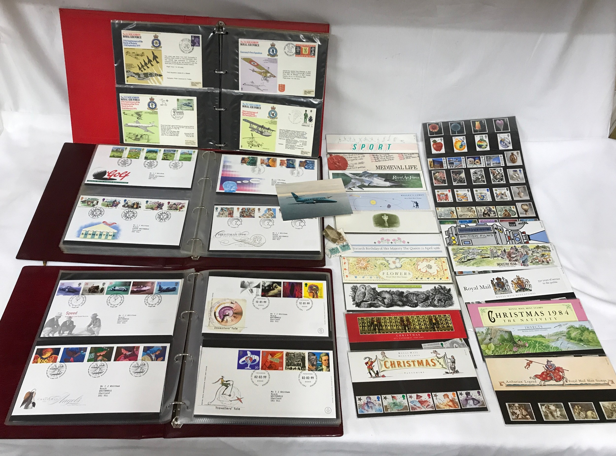 GB First Day Covers 1990- 2000 in two Royal Mail FDC albums plus Royal Air Force souvenir covers