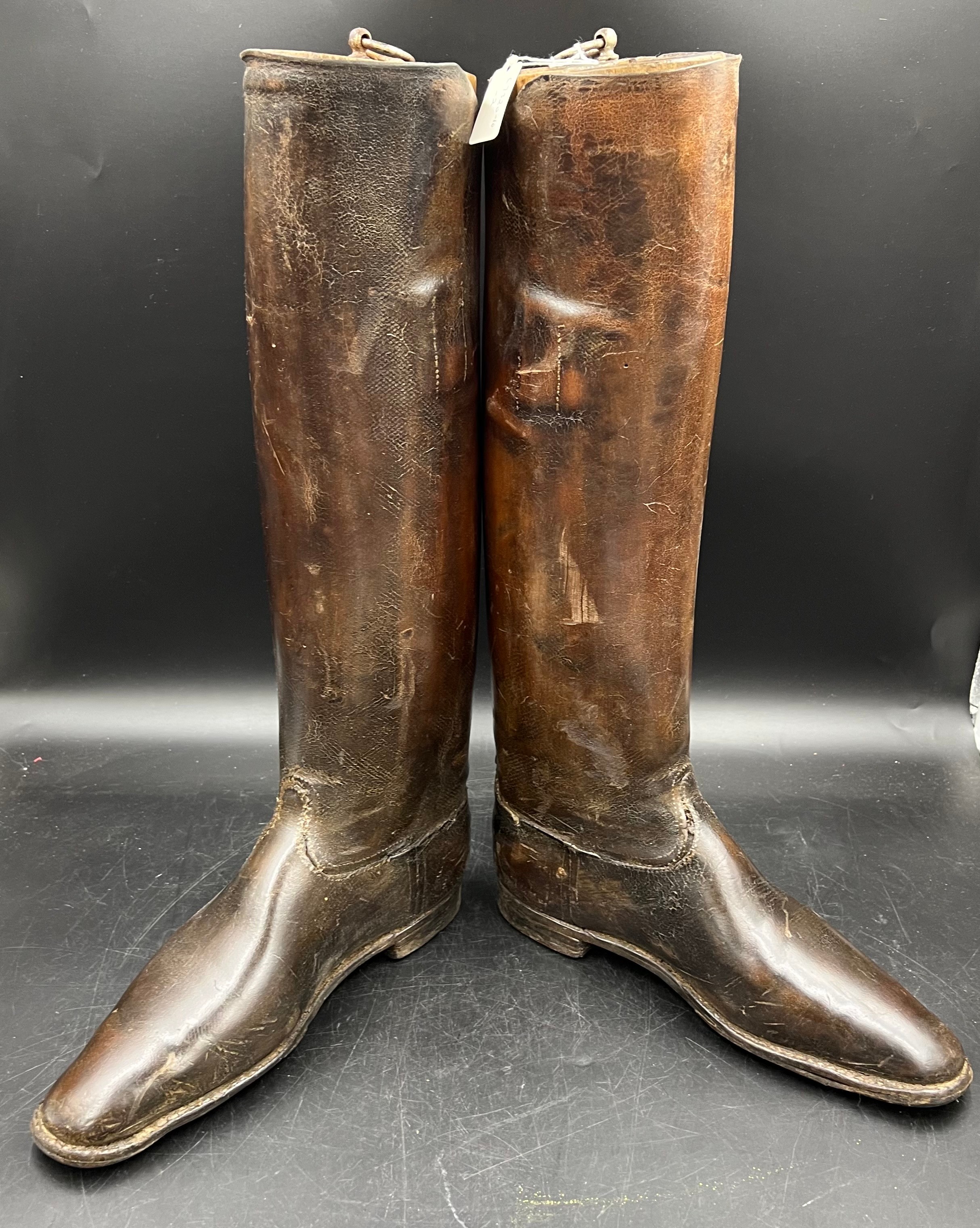 Vintage French leather riding boots complete with wooden trees. - Image 2 of 5