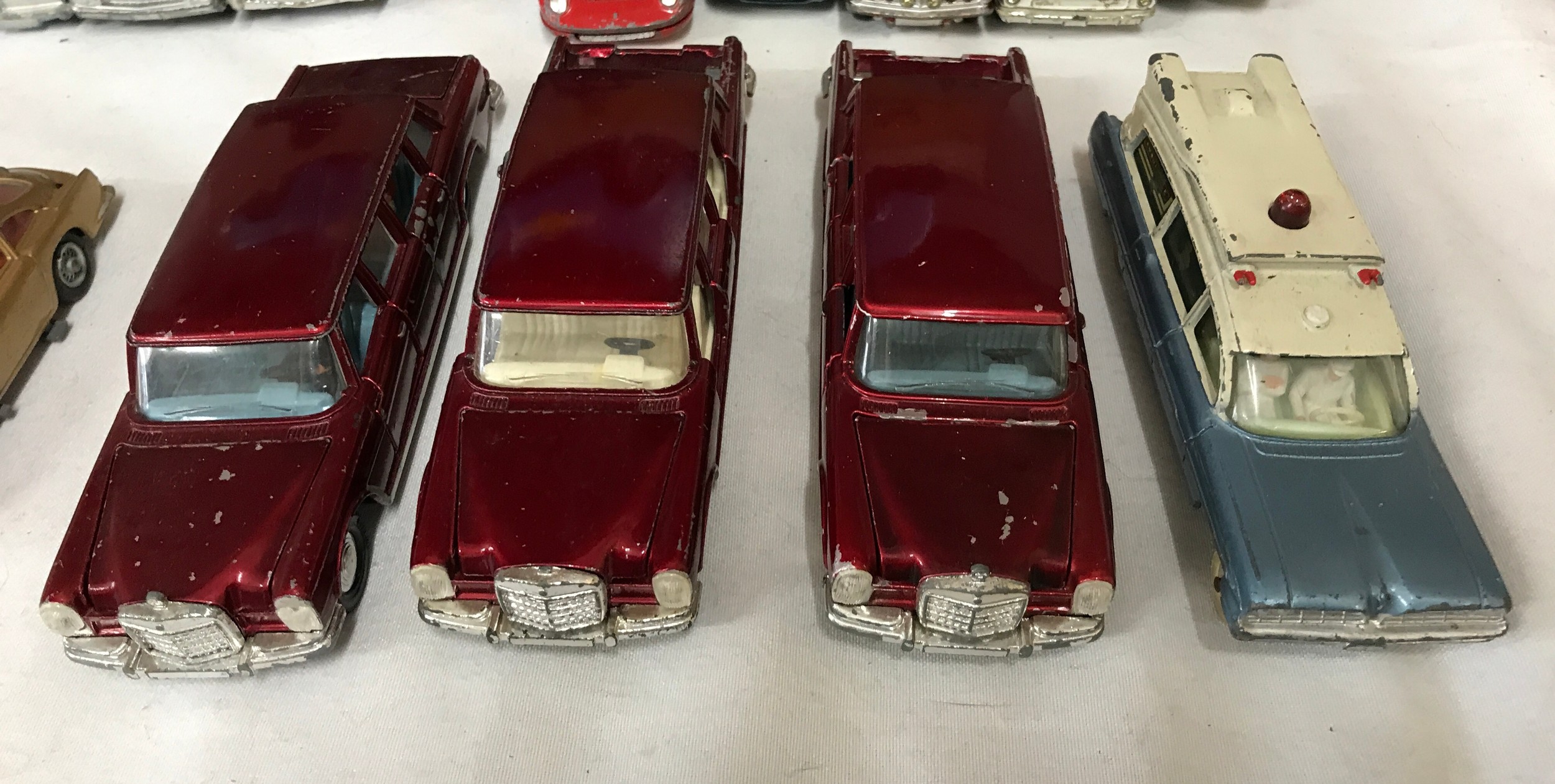 A selection of toy cars to include 2 James Bond Aston Martin DB5s (one missing roof), Britains Ltd - Image 4 of 11