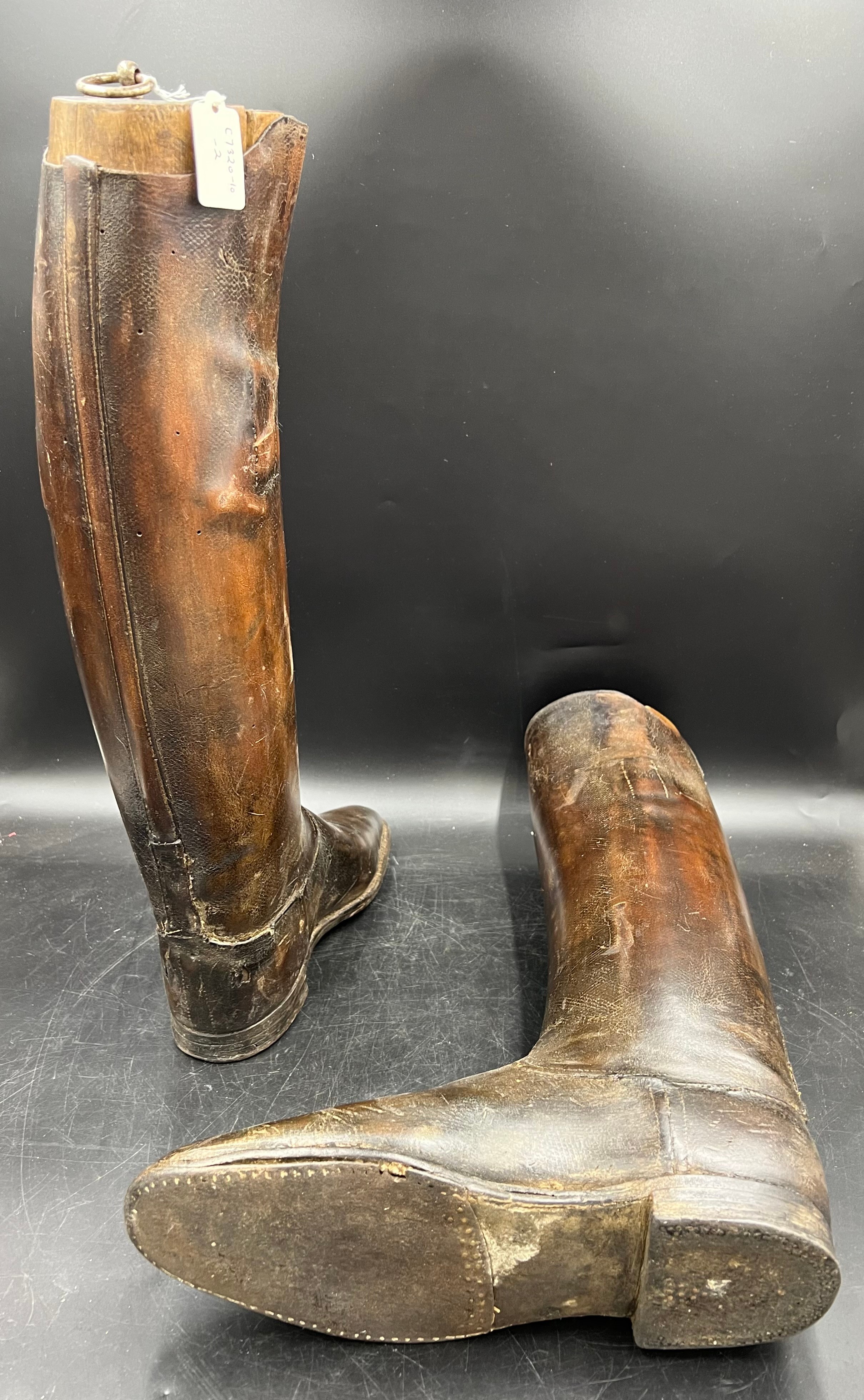 Vintage French leather riding boots complete with wooden trees. - Image 5 of 5