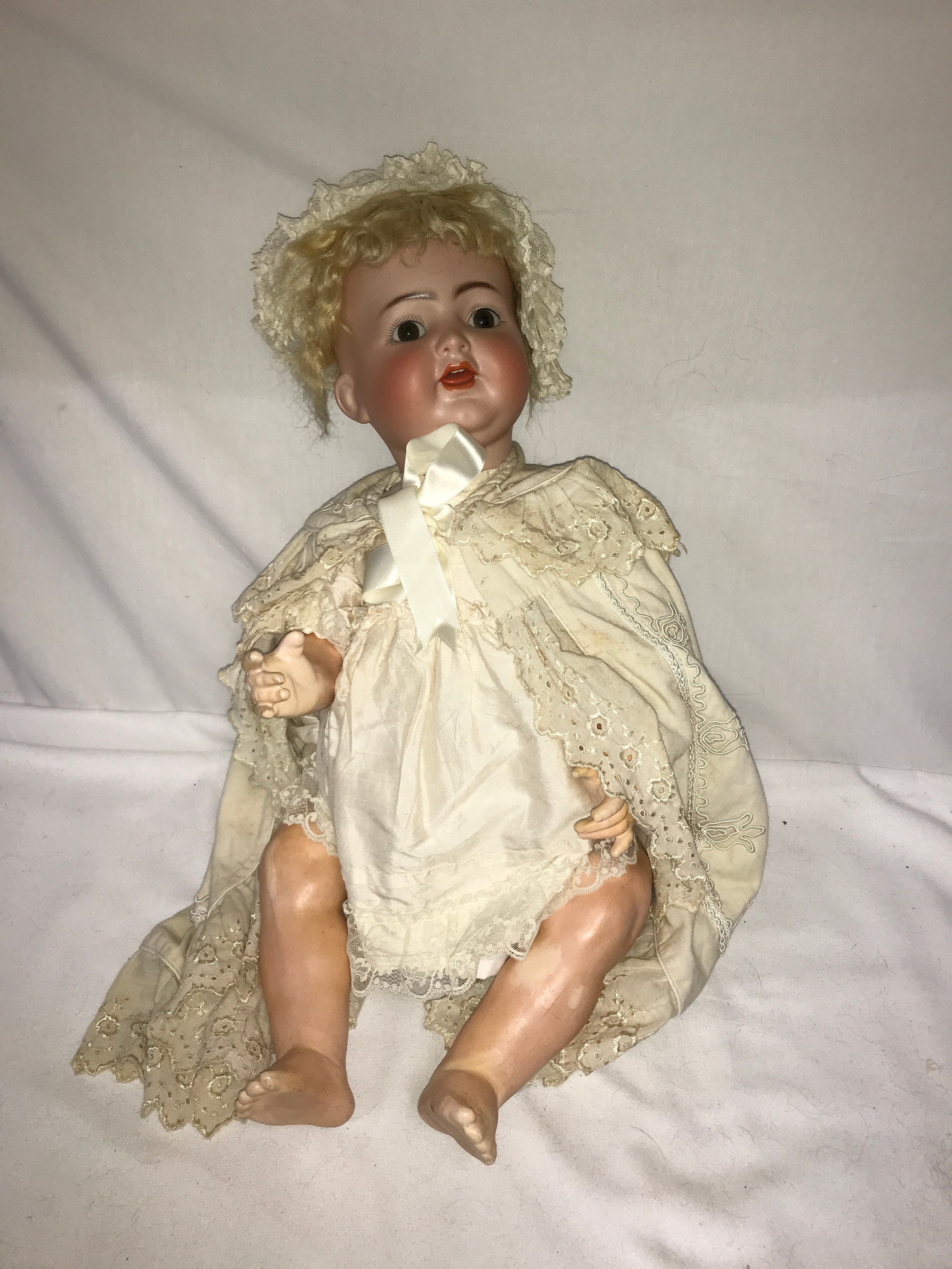 Two bisque headed dolls to include Armand Marseille, Germany No 390 with blue sleeping eyes 48cm, - Image 5 of 7