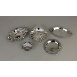 A Victorian silver scallop shell dish maker William Gibson & John Lawrence Langman London 1898, late