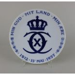 A Royal Copenhagen commemorative plate border inscribed Min Gud Mit Land Min Aere 1912 15 Mai