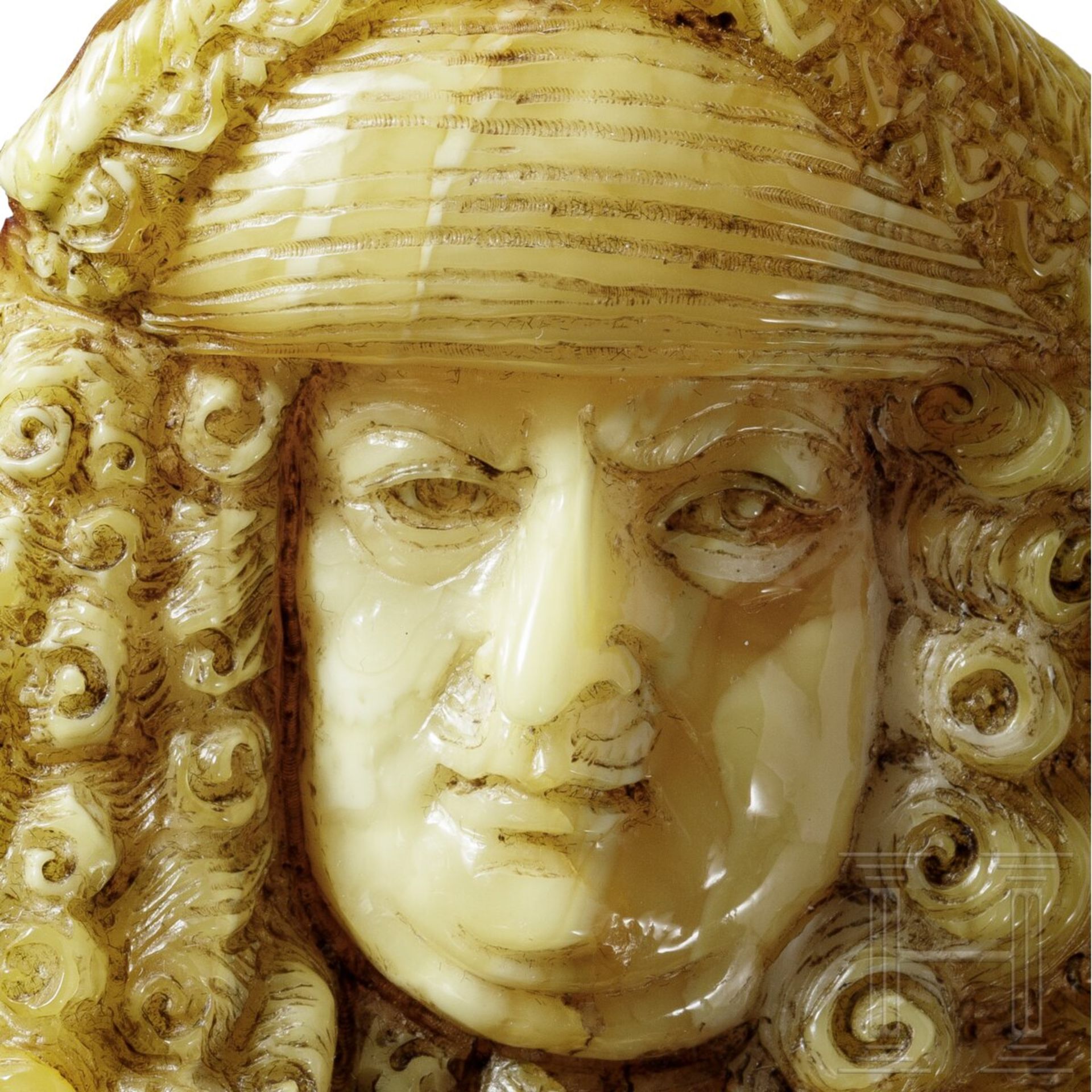 Feine Bernsteinschnitzerei von Ludwig XIV., König von Frankreich 1643 - 1715 - Image 4 of 4
