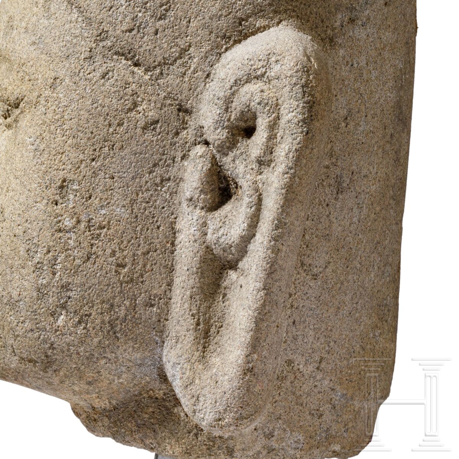 Kleiner Kopf des Vishnu aus Sandstein, Prae-Khmer, Mekongdelta, 7./8. Jhdt. - Bild 7 aus 7