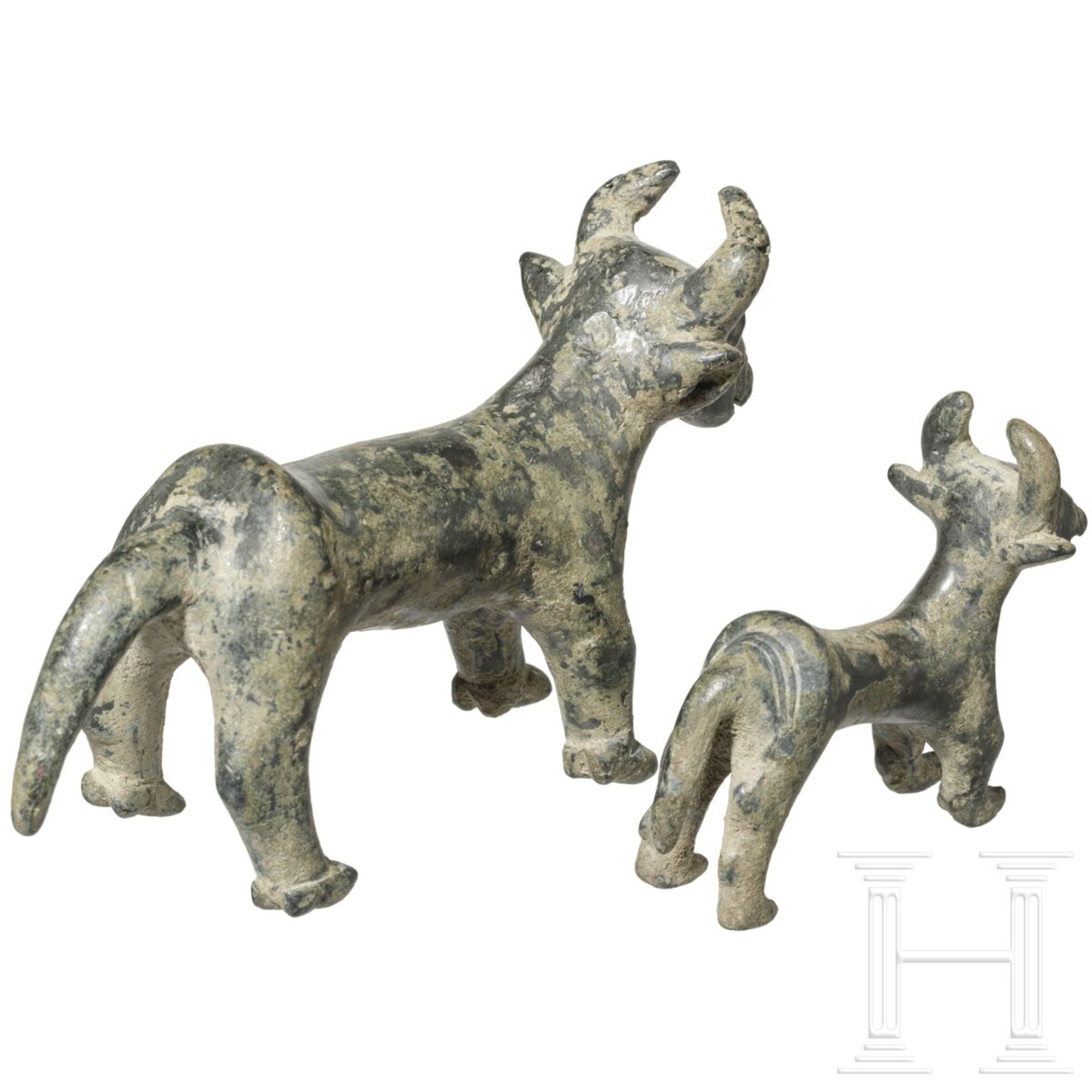 Ein Paar Bronze-Stiere, Kaluraz, Gilan, Nord-Iran, 3. Jtsd. v. Chr.  - Bild 5 aus 6