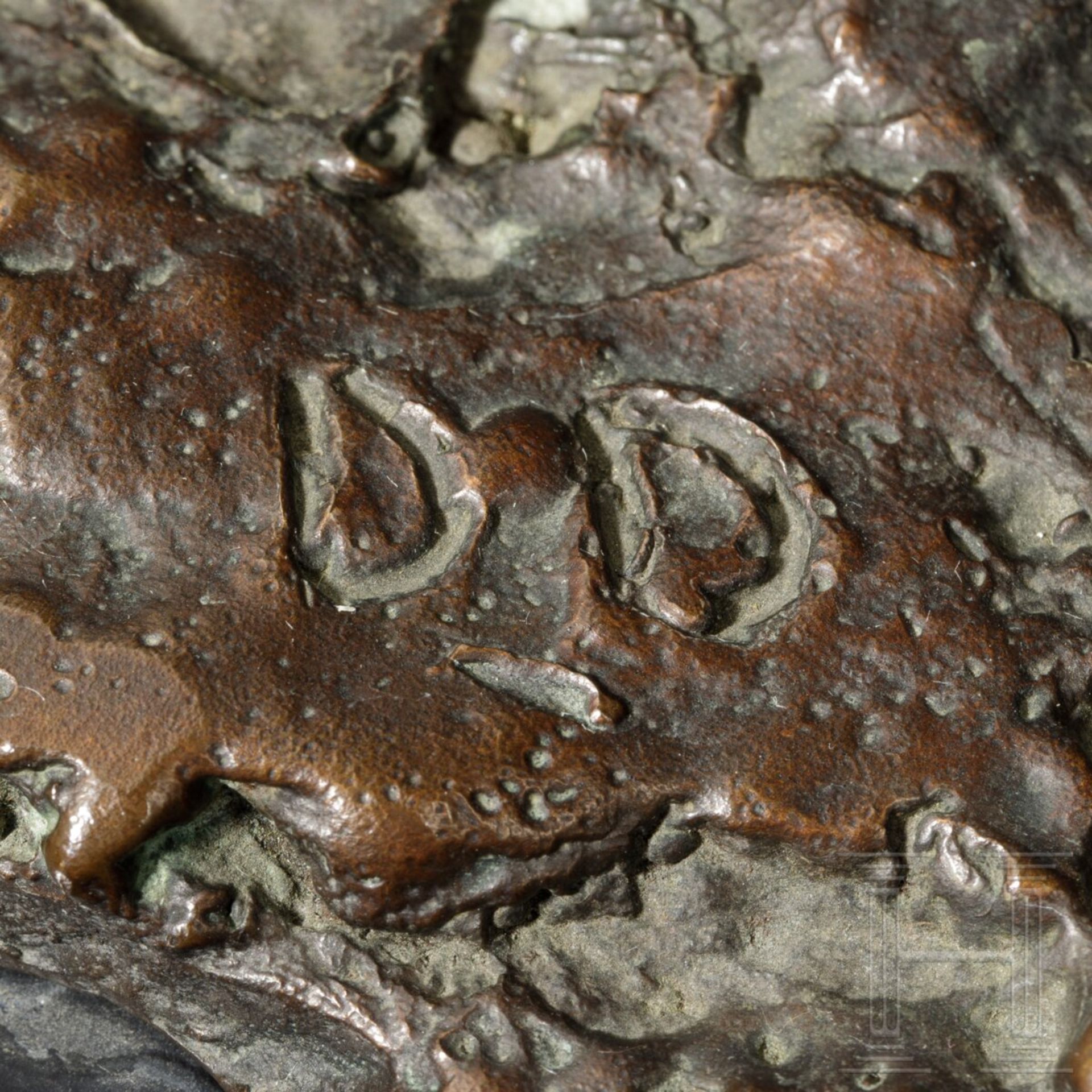 Moderne figürliche Bronzeskulptur, signiert "DD", USA, 20. Jhdt. - Image 4 of 6