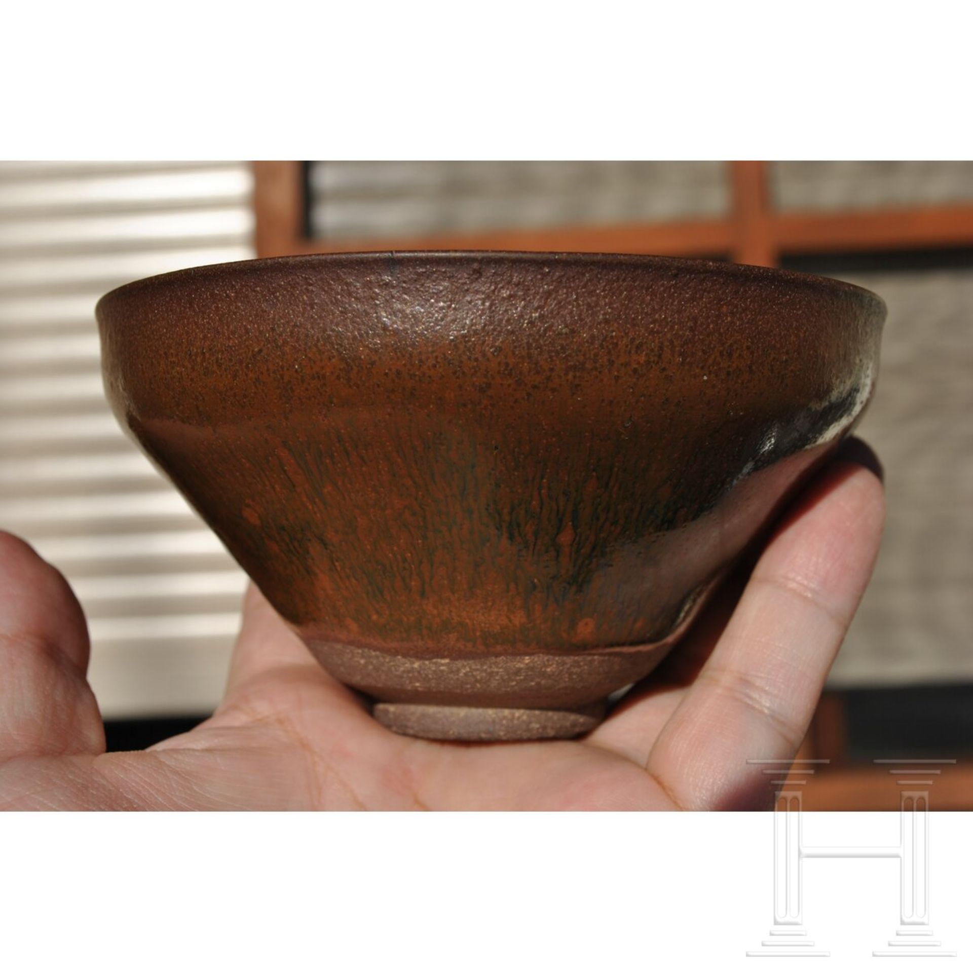 Jianyao-Teeschale mit schwarz-brauner Hasenfell-Glasur, Song-Dynastie (12. - 13. Jhdt.) - Bild 8 aus 19