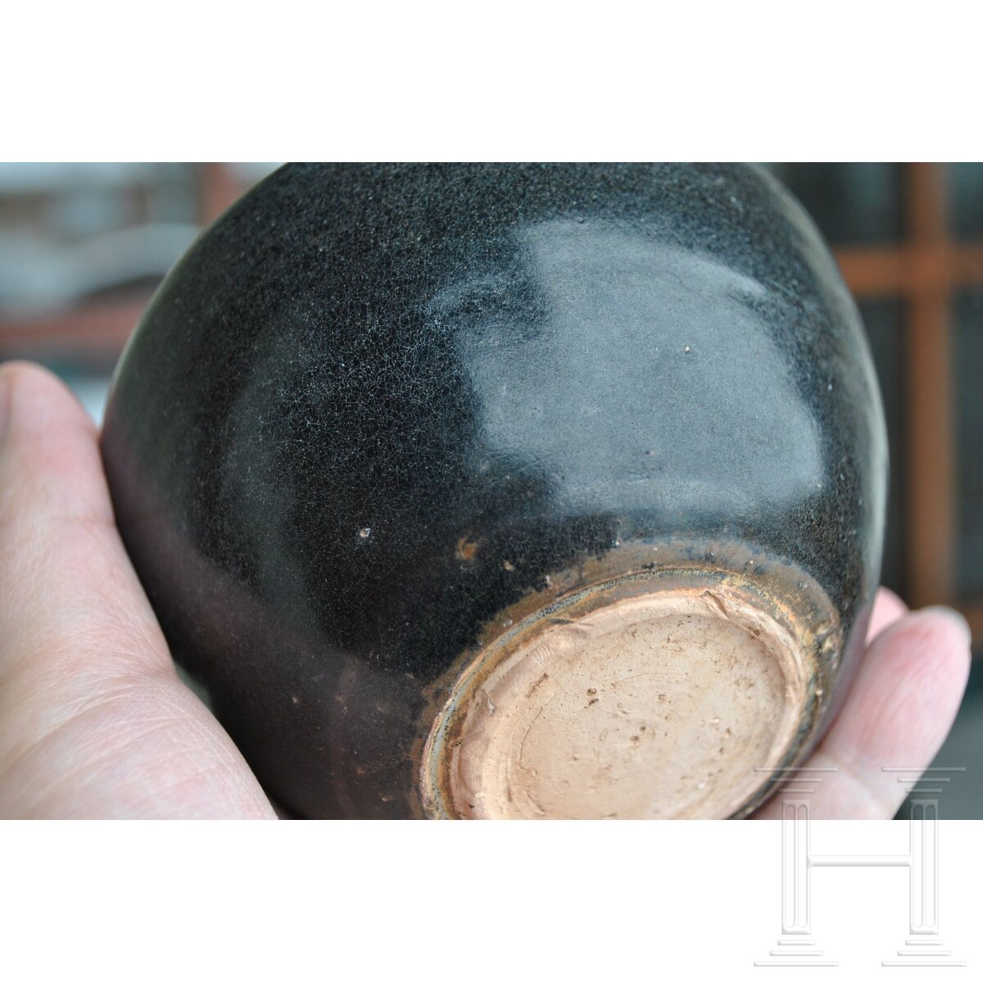 Jizhou-Teeschale, schwarz glasiert, südliche Song-Dynastie (12. - 13. Jhdt.) - Bild 12 aus 17