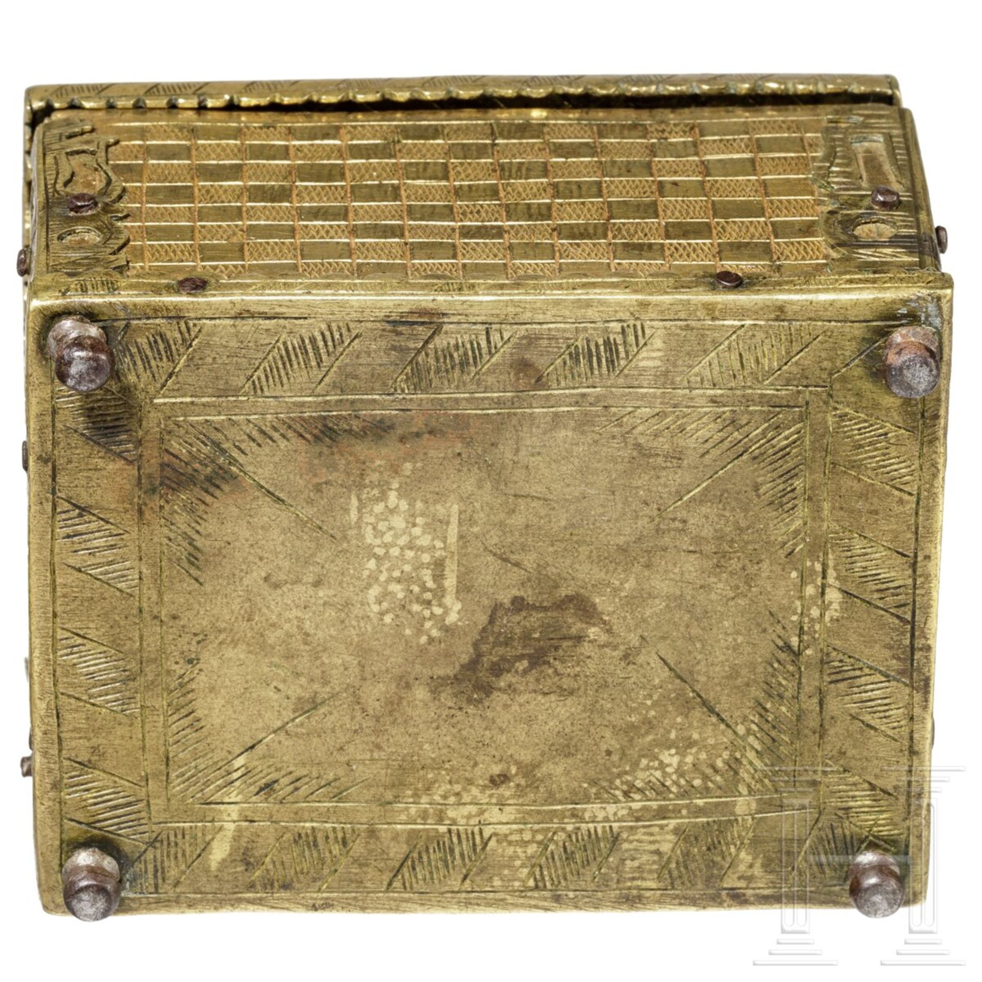Vergoldete Miniatur-Kassette in der Art des Michel Mann, süddeutsch, um 1620 - Bild 5 aus 5