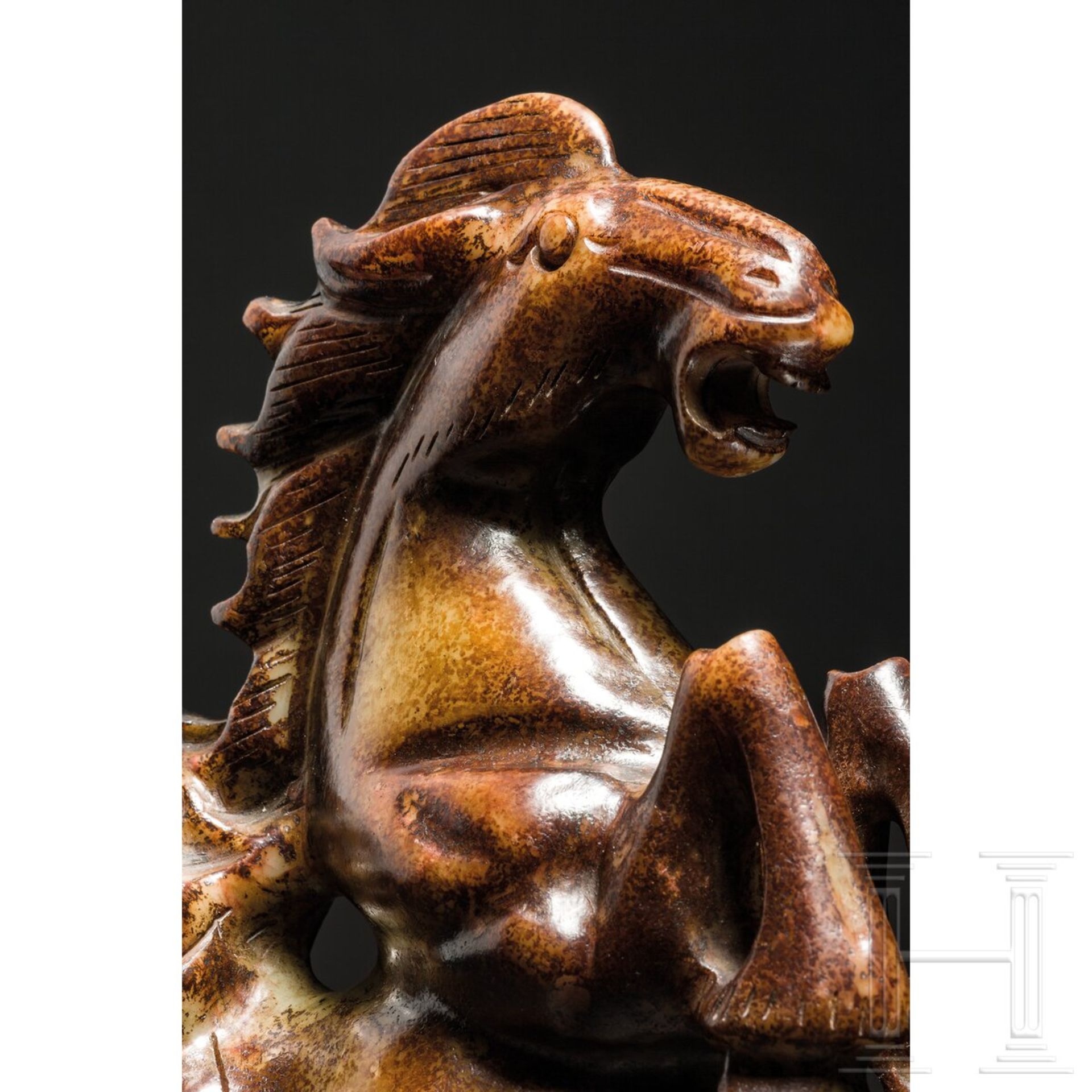 Zwei große Jadeit-Figuren "Äffchen mit Pferd", China, 20. Jhdt.  - Bild 7 aus 7