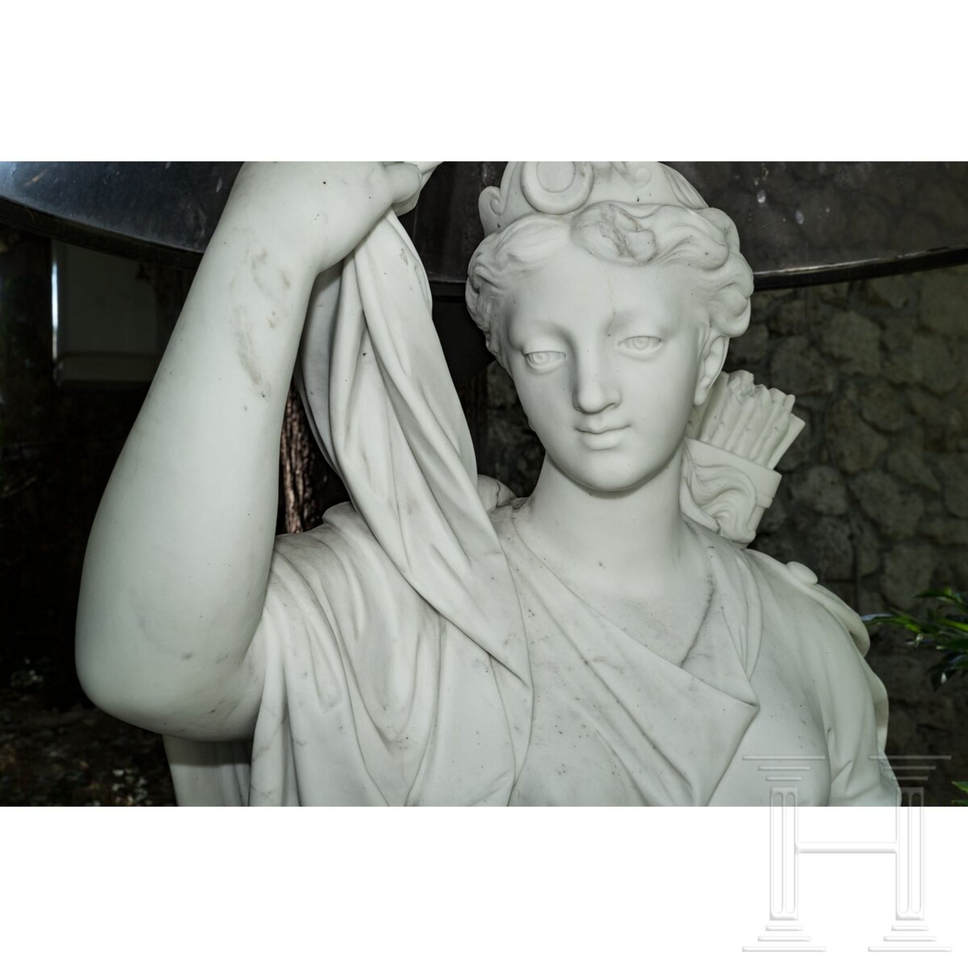 Lebensgroße Skulptur der Jagdgöttin Diana, Italien, 2. Hälfte 19. Jhdt. - Image 7 of 9