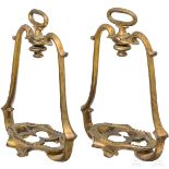 Ein Paar feuervergoldete Steigbügel aus Bronze, Italien oder Frankreich, 2. Hälfte 17. Jhdt.