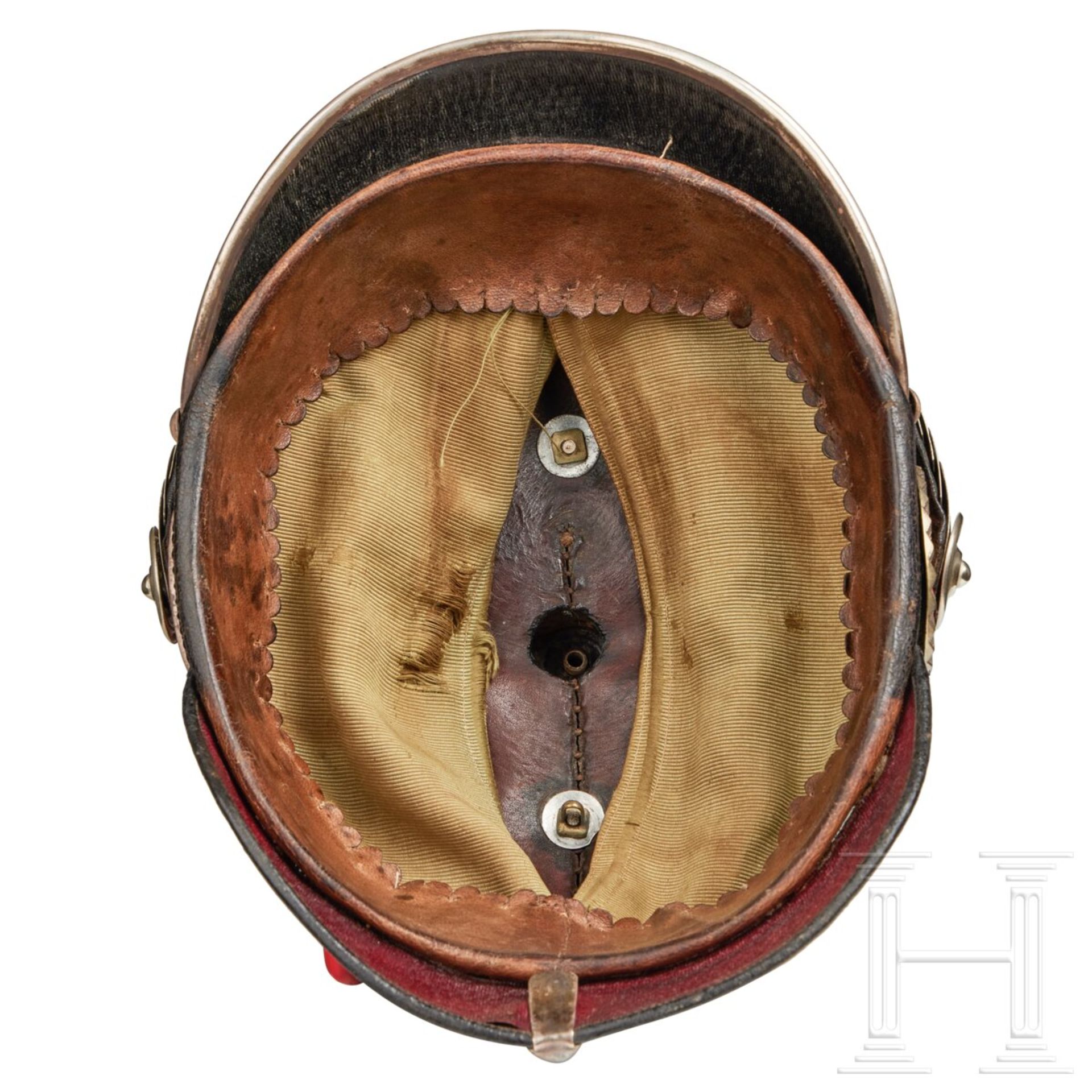 Hessen - Helm für Offiziere im Leibgarde-Infanterie-Regiment Nr. 115 - Bild 8 aus 12