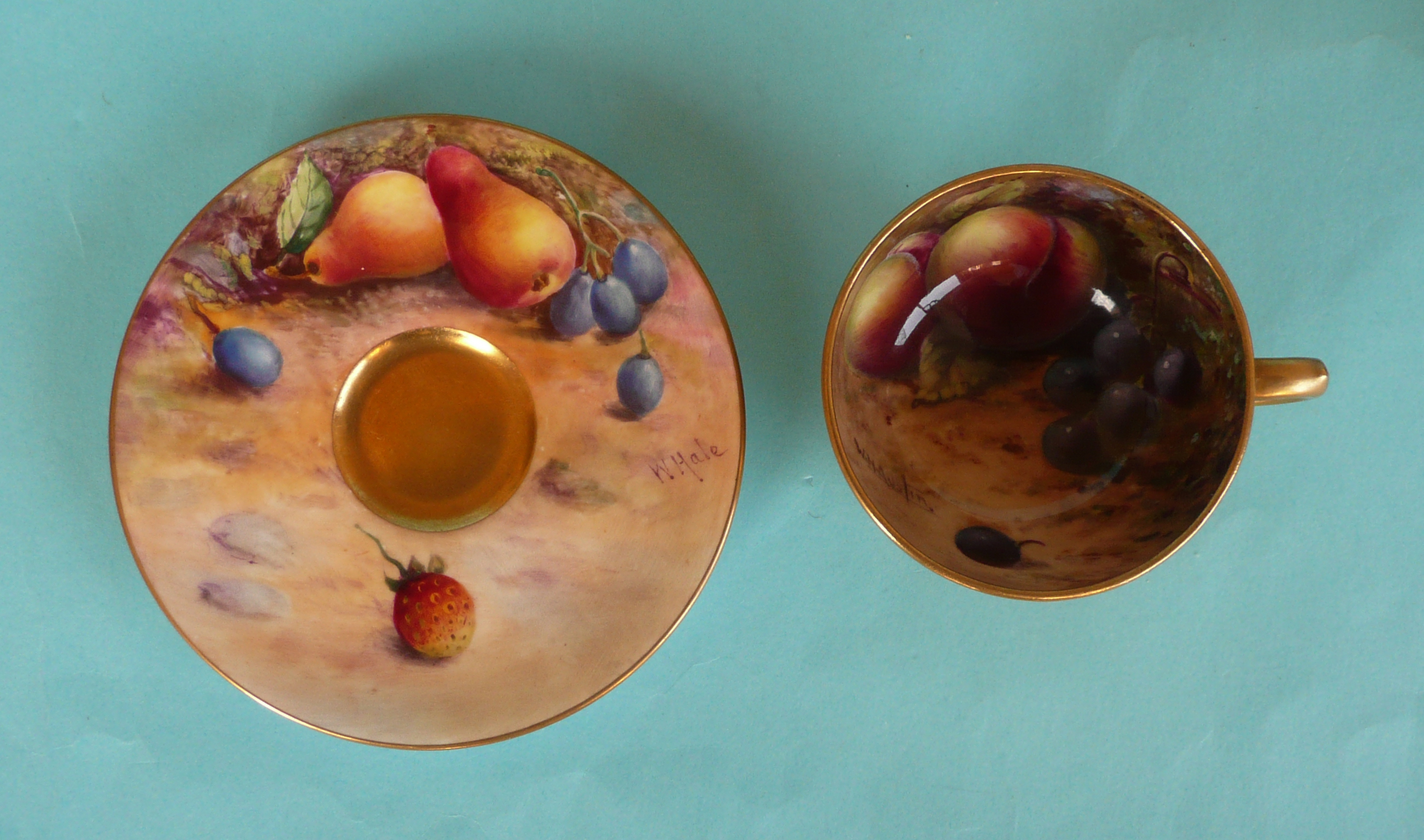 A good Royal Worcester miniature tea set comprising six cups and saucers each well painted - Image 3 of 5