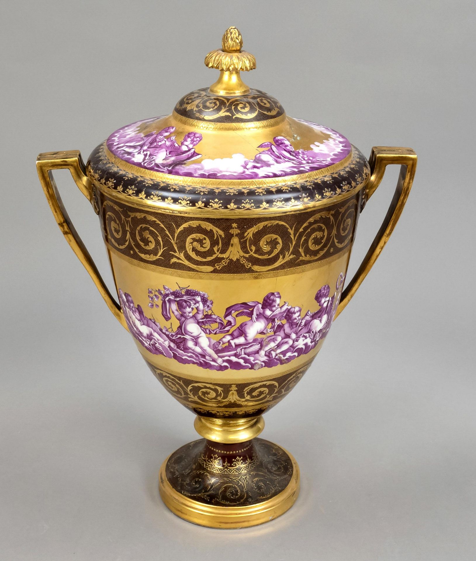 Classicism lidded vase, Augarten, Vienna, pressed date 1809, on round foot rising urn body with - Image 2 of 3