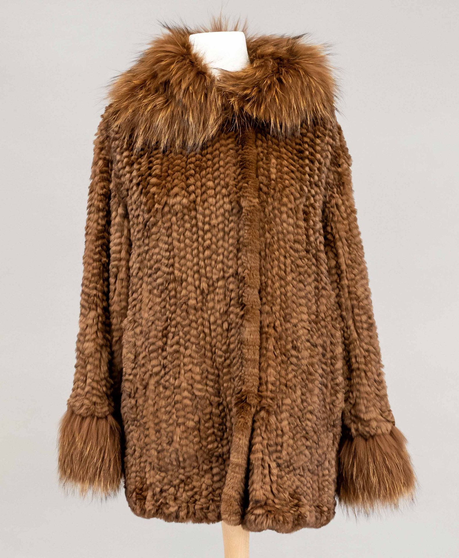 Ladies fur jacket, on a label in the lining marked Madelaine, size D: 38, light traces of wear