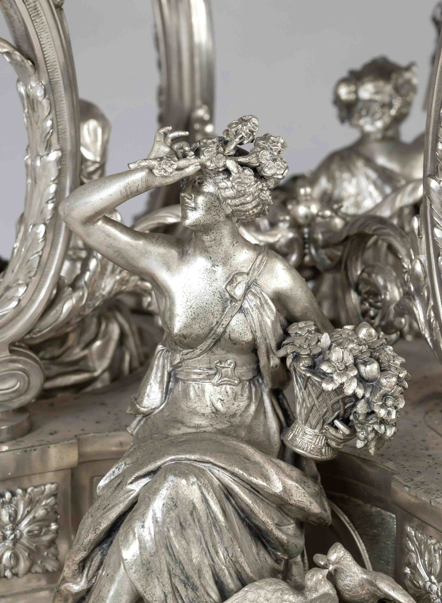Very large centerpiece, German, circa 1900, maker's mark Sy & Wagner, Berlin, silver 800/000, - Image 6 of 7