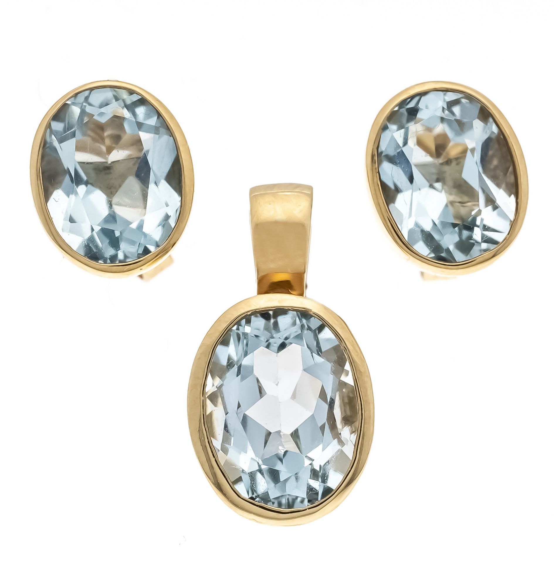 2-piece blue topaz set GG 585/000 with 3 oval faceted blue topaz 8 x 7 and 8 x 6 mm, pendant l. 15