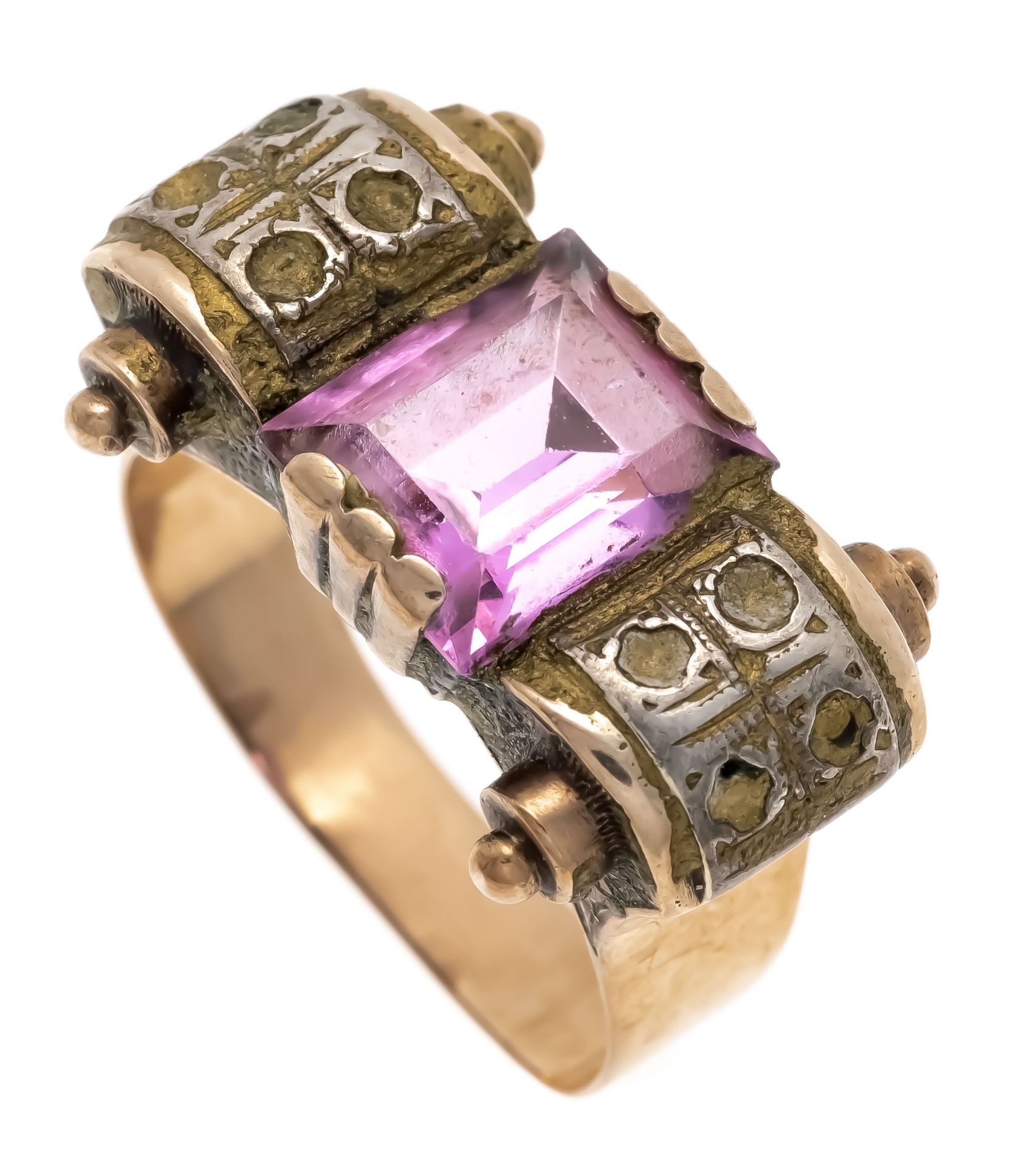 Antique ring RG/WG 333/000 unstamped, tested, with a rectangular faceted pink gemstone 9.8 x 8.5 mm,