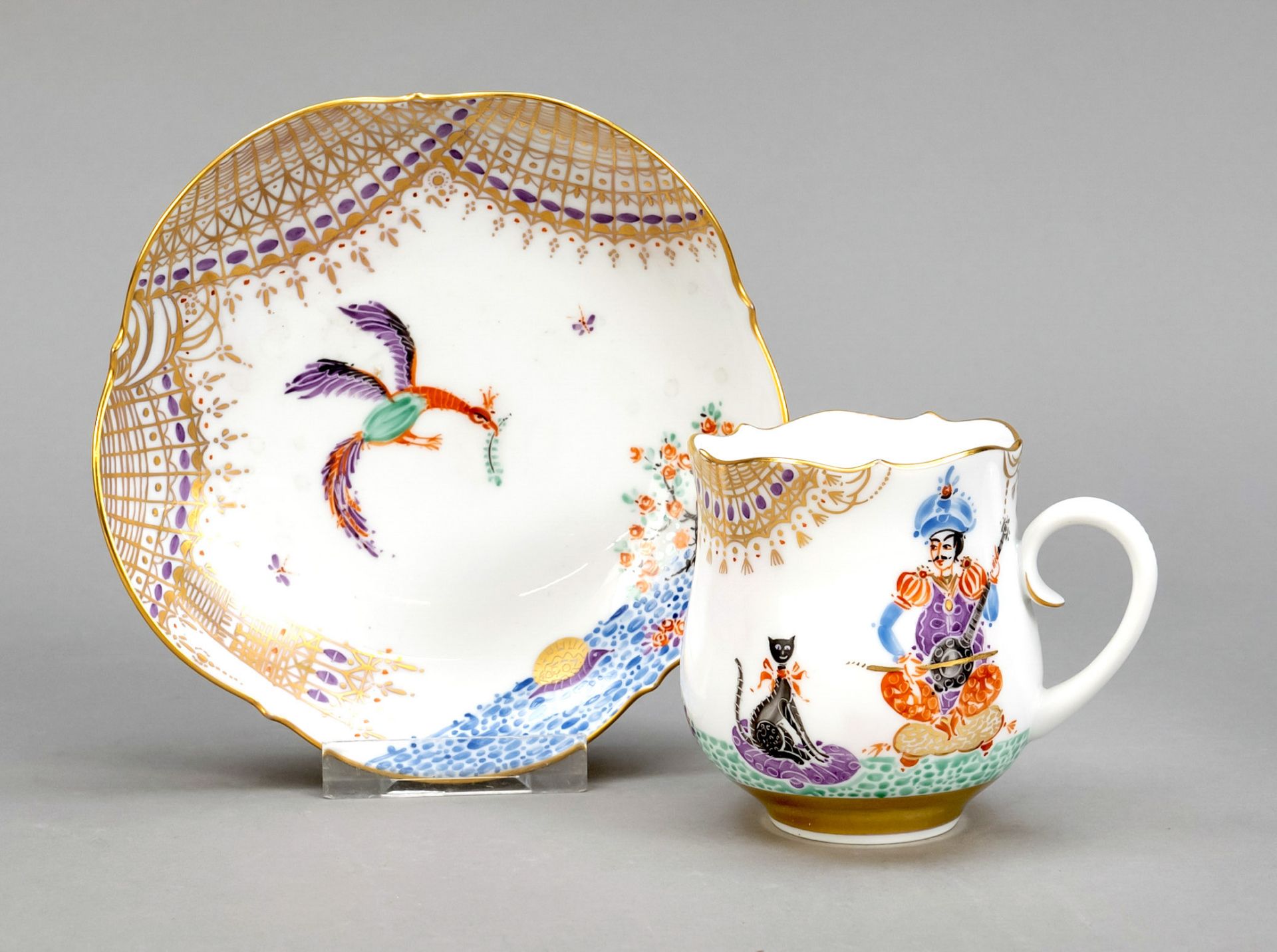 Cup and saucer, Meissen, 21st century, 2nd choice, form Großer Ausschnitt, design Ludwig Zepner,