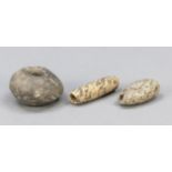 Drei (wohl) antike Perlen, Saha