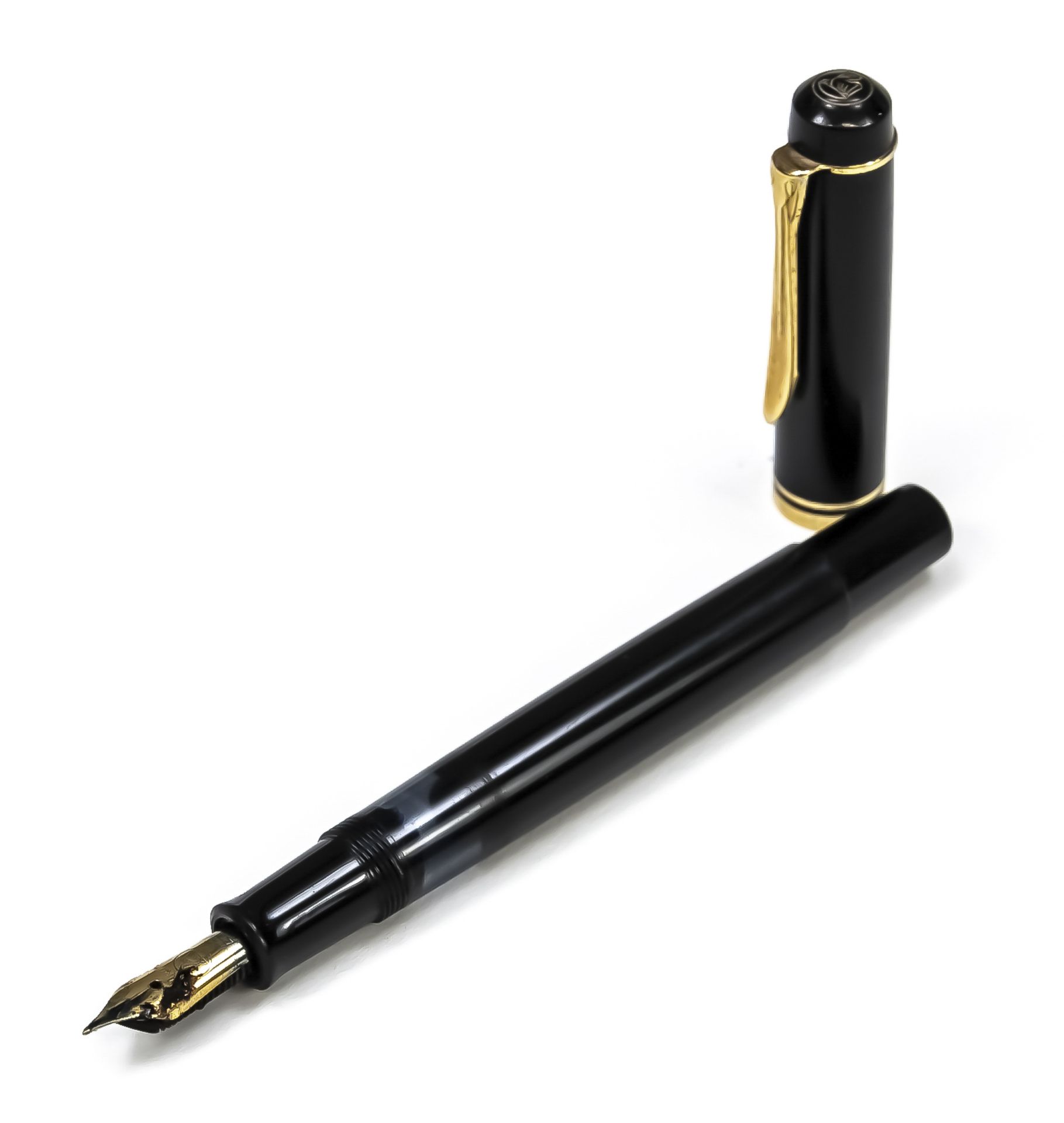 Pelikan piston fountain pen, 2nd half of 20th century, gilded nib, black casing, gilded