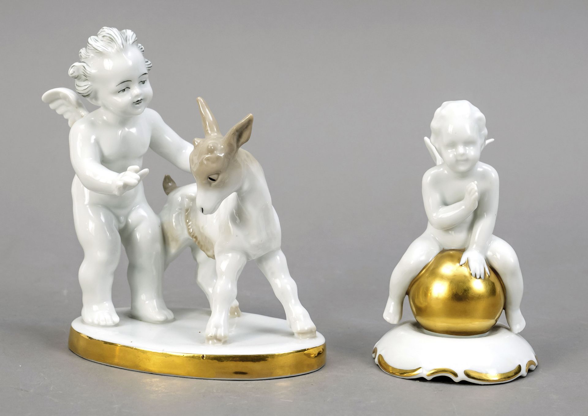 Zwei Figuren, Putto, auf Goldku