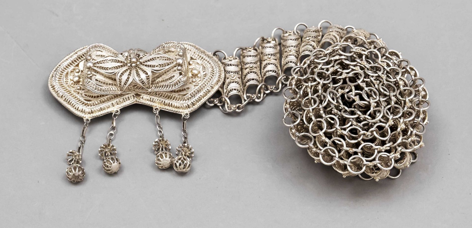 Wedding belt, 20th century, sterling silver 925/000, filigree work, consisting of numerous links, l.